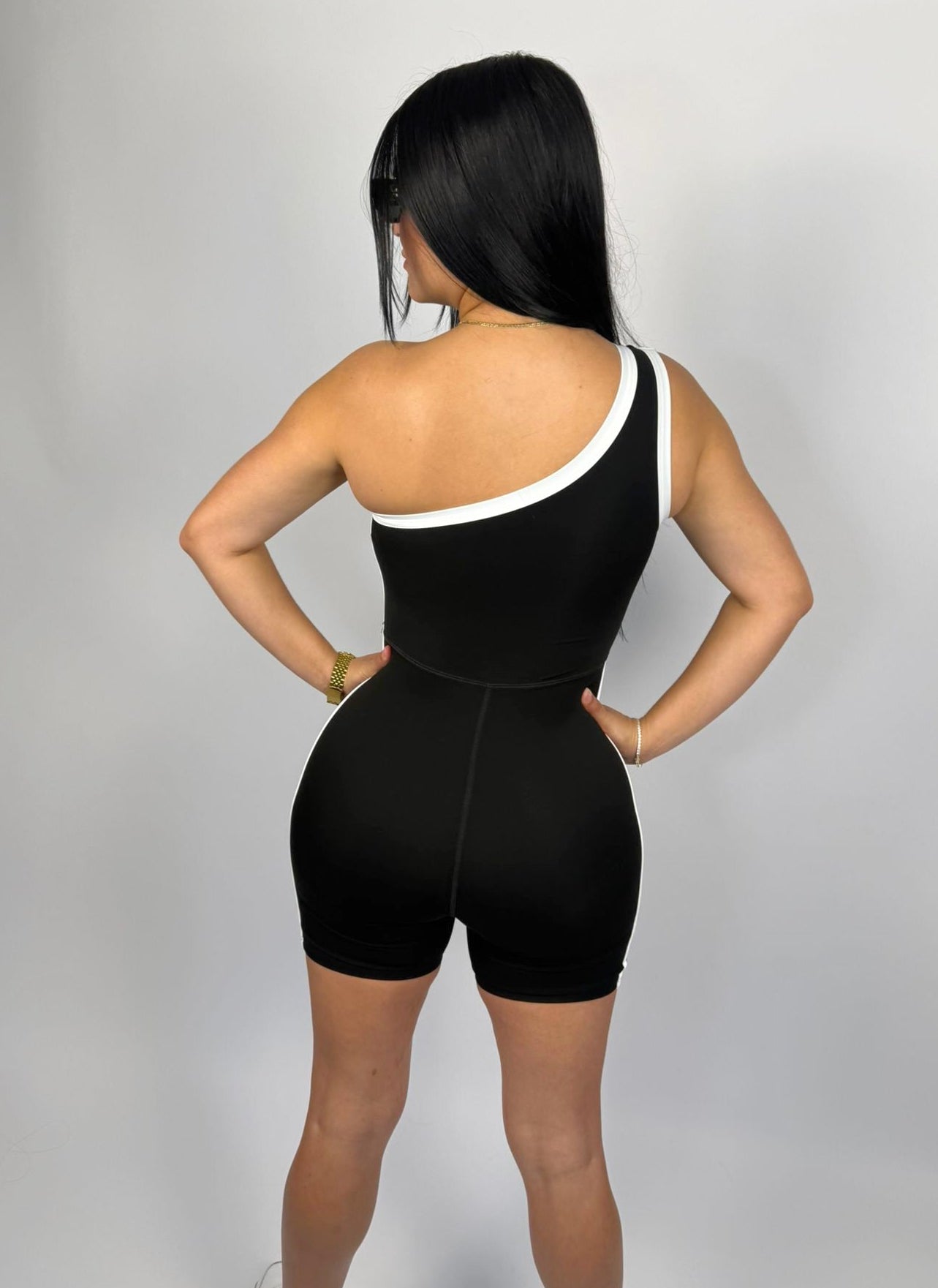 One shoulder romper